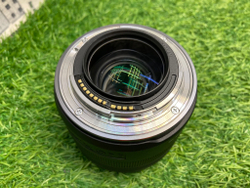 Canon RF 35mm 1.8 Macro IS STM