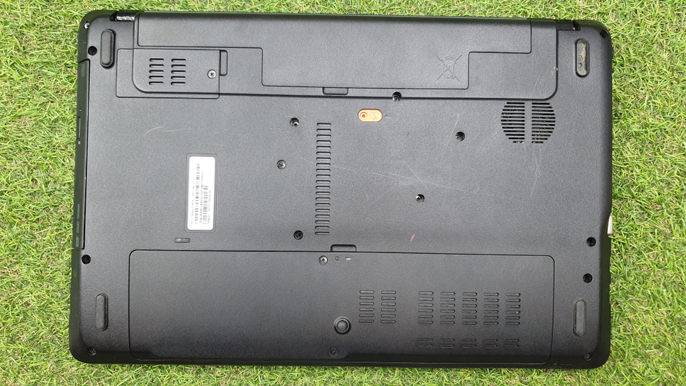 НОУТБУК ACER Pentium/4 Gb/ ASPIRE E1 Q5WPH/ Windows 10