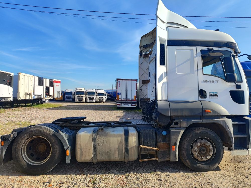 Ford Cargo 4x2 Седельный тягач Cargo (Дизельный, 12,7 л, 480 л.с., МТ)