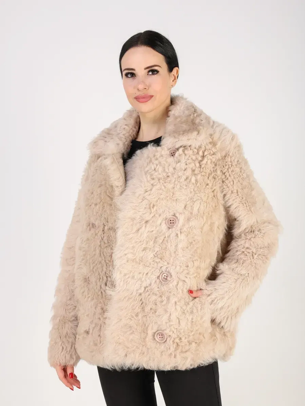 Дубленка зимняя шуба натуральная короткая