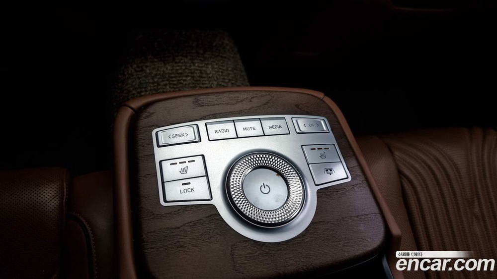 Genesis G80 (RG3) Бензин 2.5 Turbo AWD (07.2020)