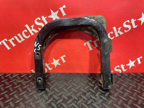 Кронштейн крыла передний левый