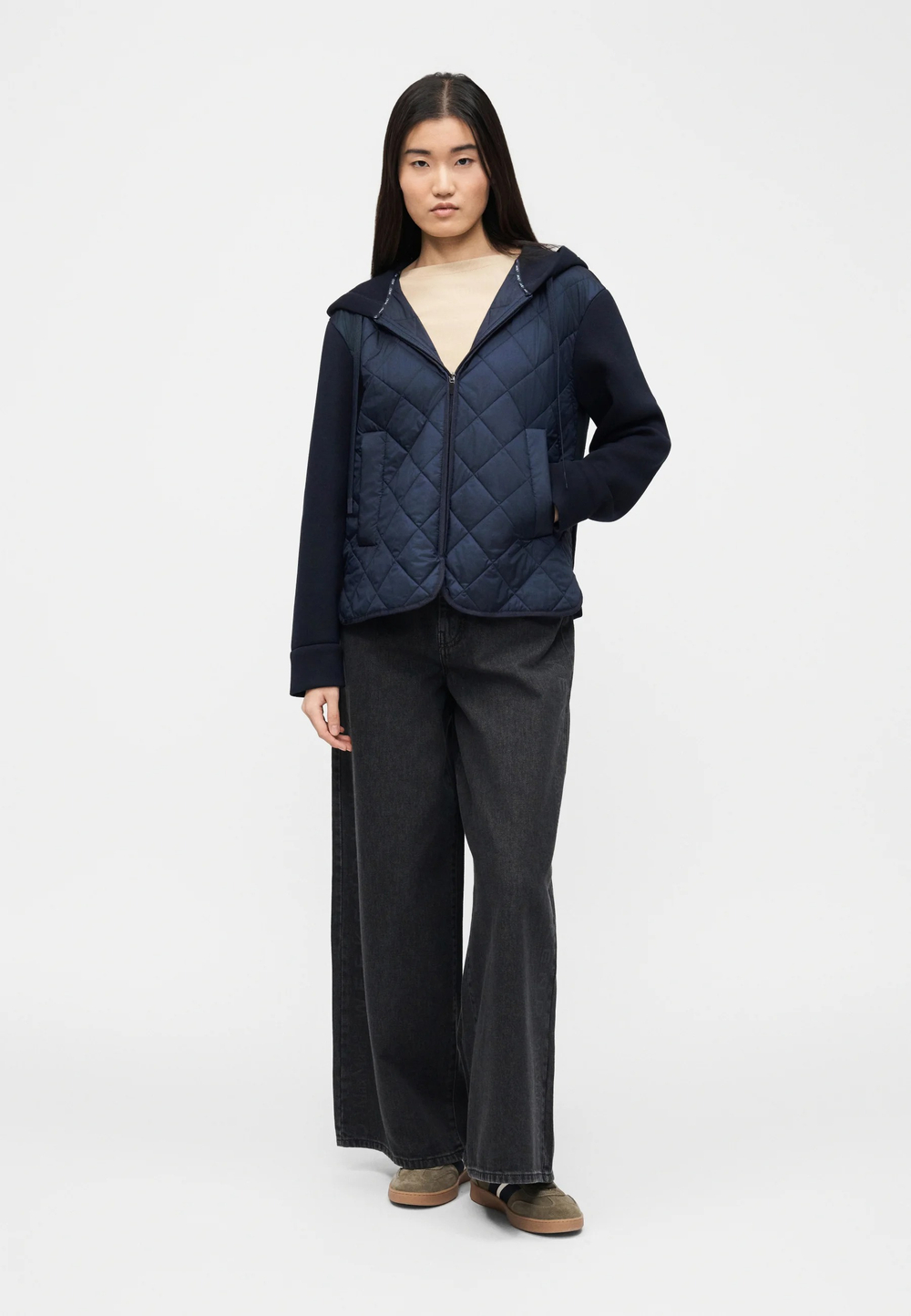 Куртка женское WEEKEND MAX MARA WKDEDITO