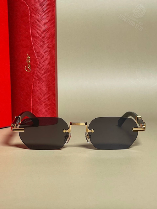 Солнечные очки Cartier