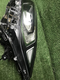 Фара левая Toyota RAV4 5 XA50 (2018-н.в.) LED