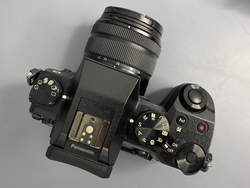 Panasonic Lumix DMC-G7 Kit 14-42mm 900 кадров