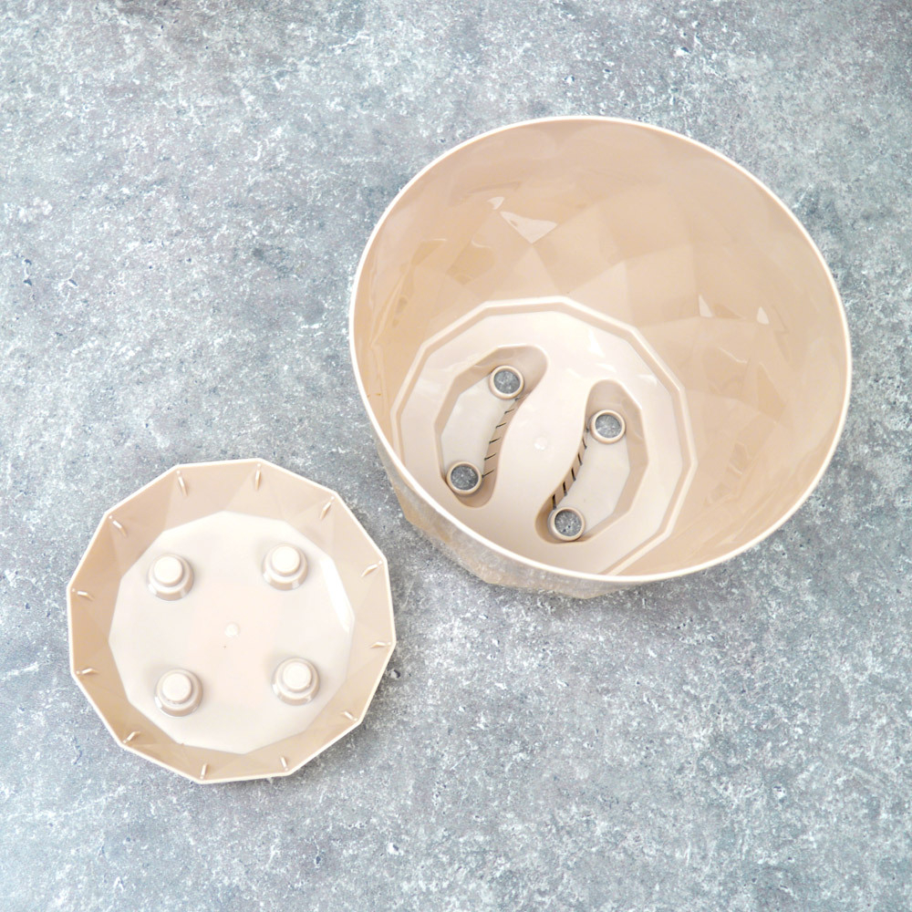 Горшок цветочный Laurel 2,3л d175мм с поддоном (бежевый)