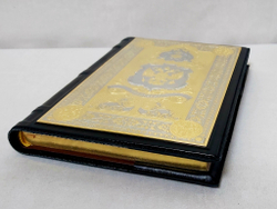 Ежедневник А5 «Герб России»  в подарочном футляре (Златоуст)