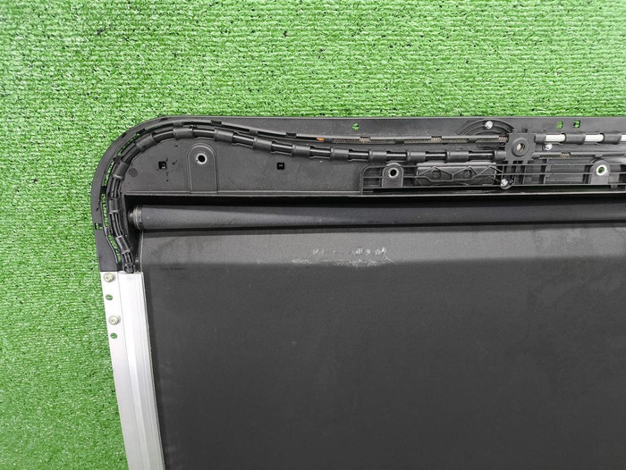 Механизм панорамной крыши Changan Uni-V (22-нв)