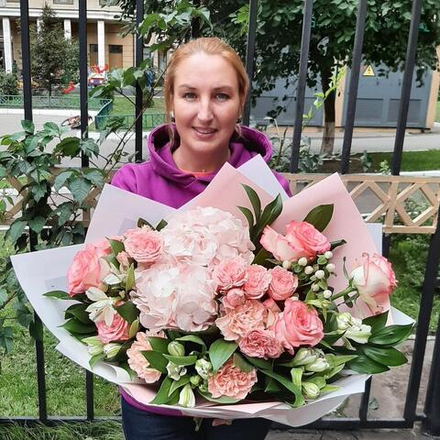 Купить Букет цветов «Гармония света»