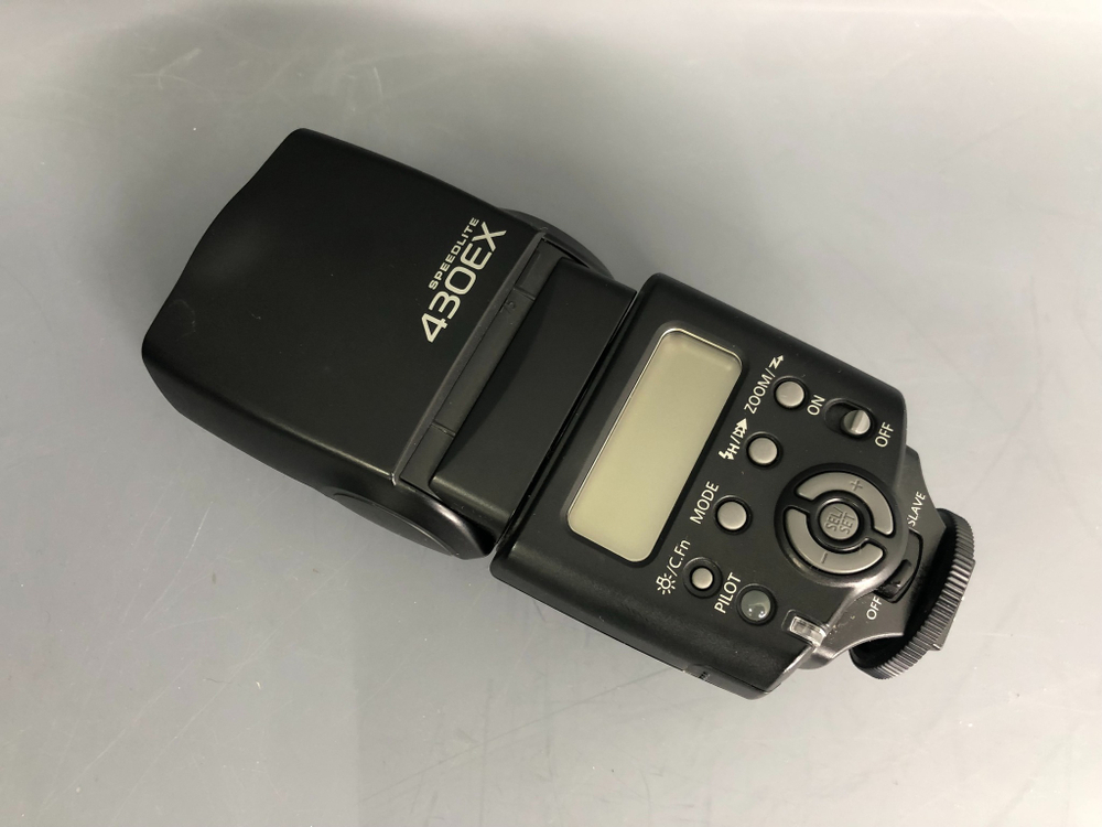 Canon Speedlite 430EX II