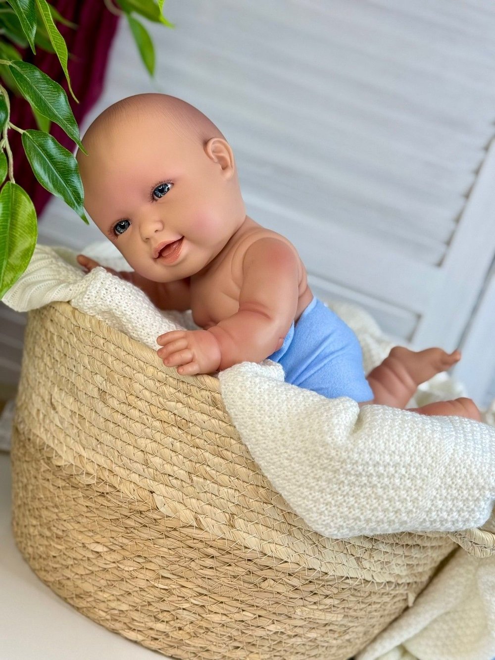 Кукла Berjuan виниловая 38см Andrea (3132)