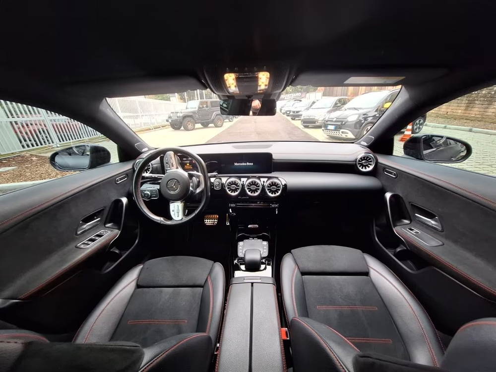 Mercedes-Benz CLA 250