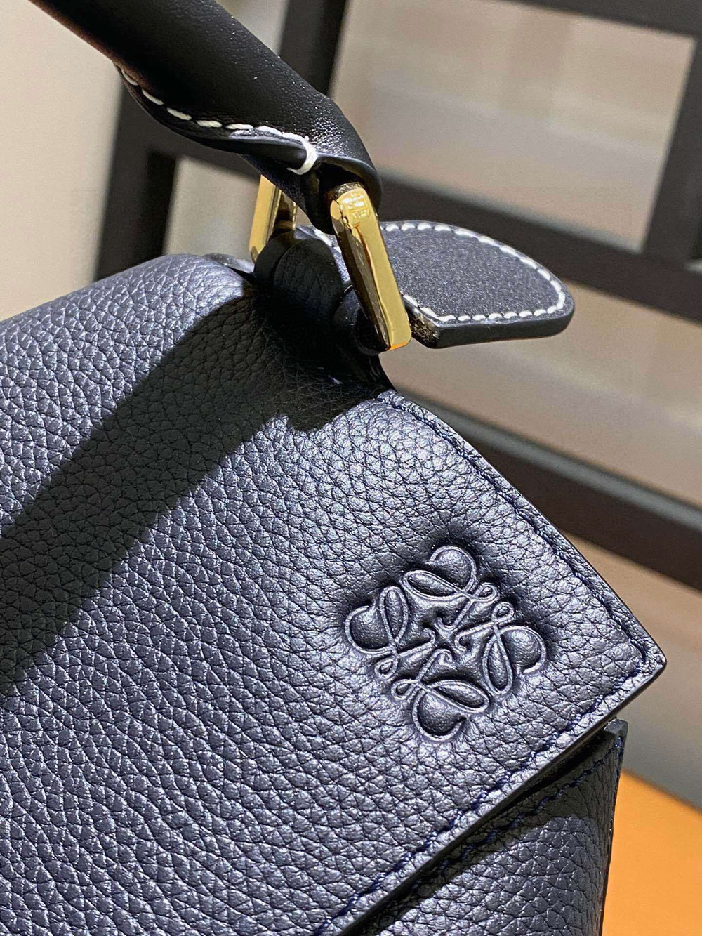 Loewe Puzzle 24 cm