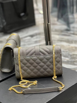 Saint Laurent Envelope Bag 21 cm