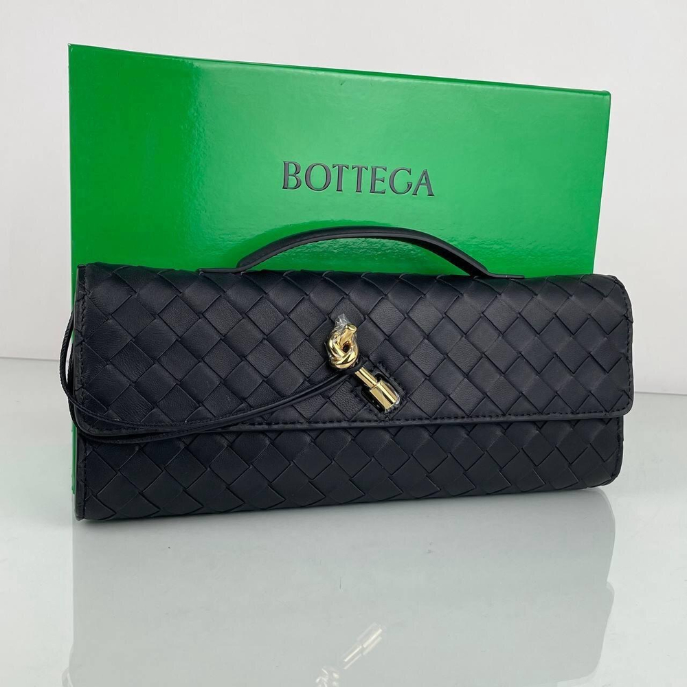 Клатч Bottega Veneta
