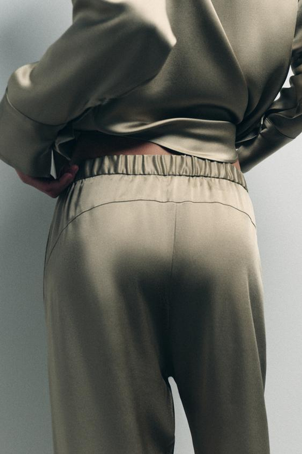 ZARA БРЮКИ BAGGY ИЗ АТЛАСА, РЫЖЕВАТО-КОРИЧНЕВЫЙ