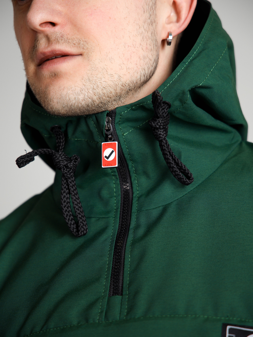 Анорак мужской без утеплителя зеленый Город Горький