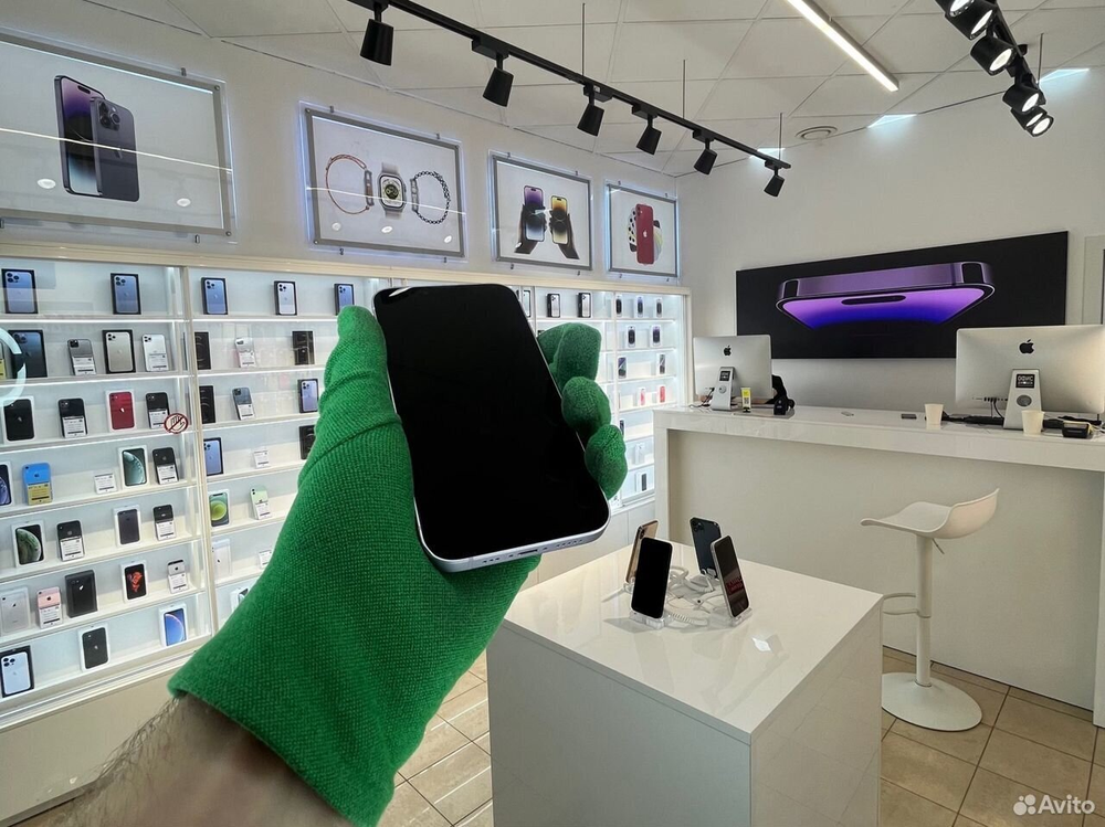 iPhone 14 128 ГБ б/у