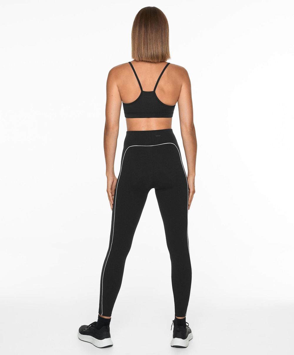 Oysho Спортивный бюстгальтер Comfortlux с низкой степенью поддержки, черный