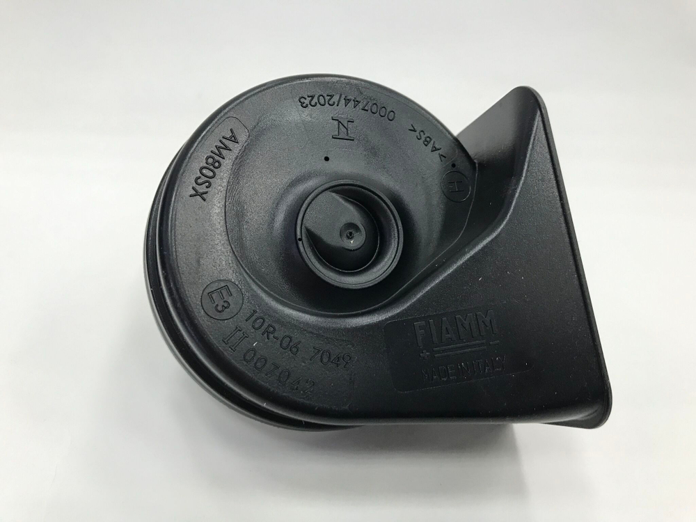 Звуковые сигналы FIAMM AM80SX 932822Z (к-т 2шт. с разъёмами Renault, GM, Ford)