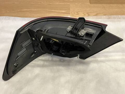 стоп левый Toyota Premio ZRT260 20-461