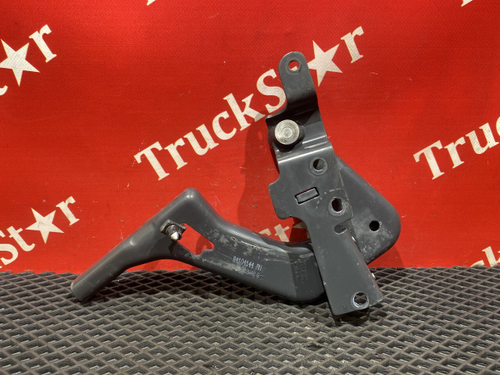 Петля откидной ступени 2019г