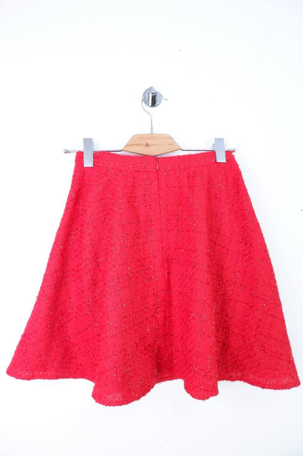 Юбка с блестящими ниточками, визуально на 44 размер