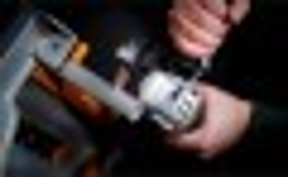 Угловая шлифмашина аккумуляторная Worx WX803