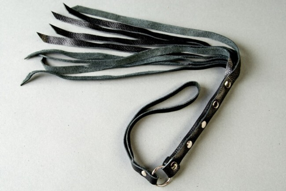 Плеть миниатюрная (Цвет: черный)