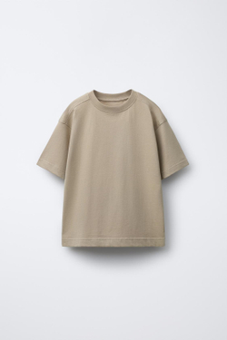 ZARA КОМПЛЕКТ ИЗ ФУТБОЛКИ И БЕРМУДОВ, ПЕСОЧНЫЙ