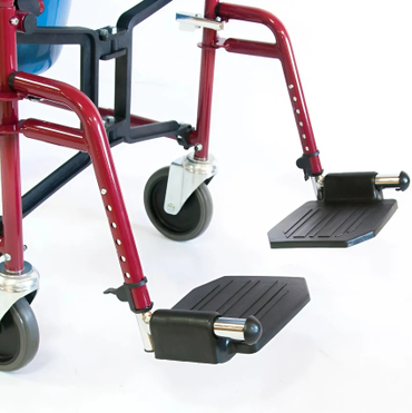 Откидные, регулируемые подножки