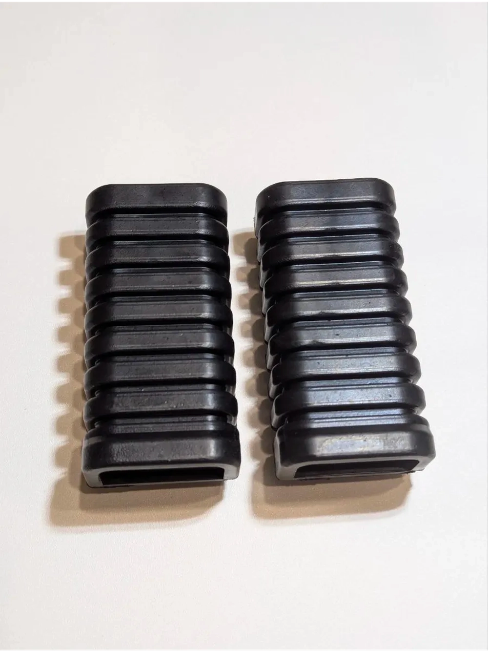 -- Резинки на подножки для мопедов Альфа, Дельта