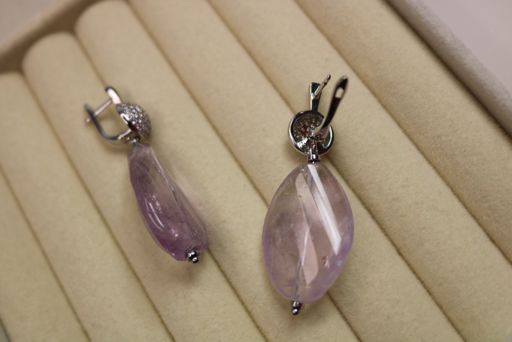 Серьги с крупным аметистом «Лиловый акцент»