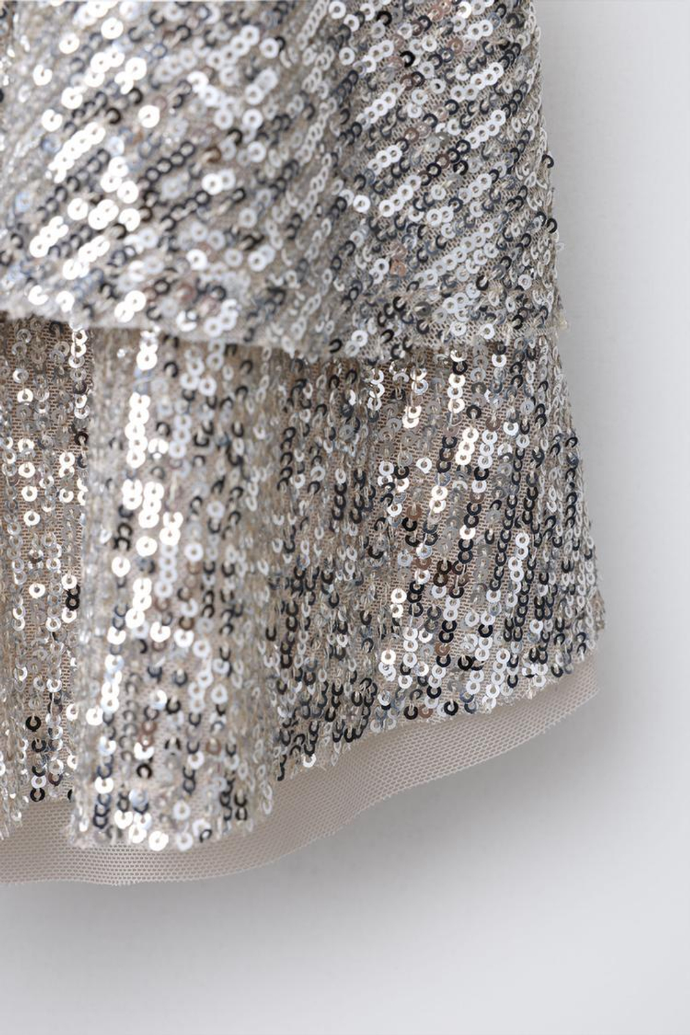 ZARA МИНИ-ЮБКА С ПАЙЕТКАМИ, СЕРЕБРИСТЫЙ