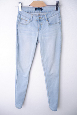 Джинсы Incity светлые 44  размер