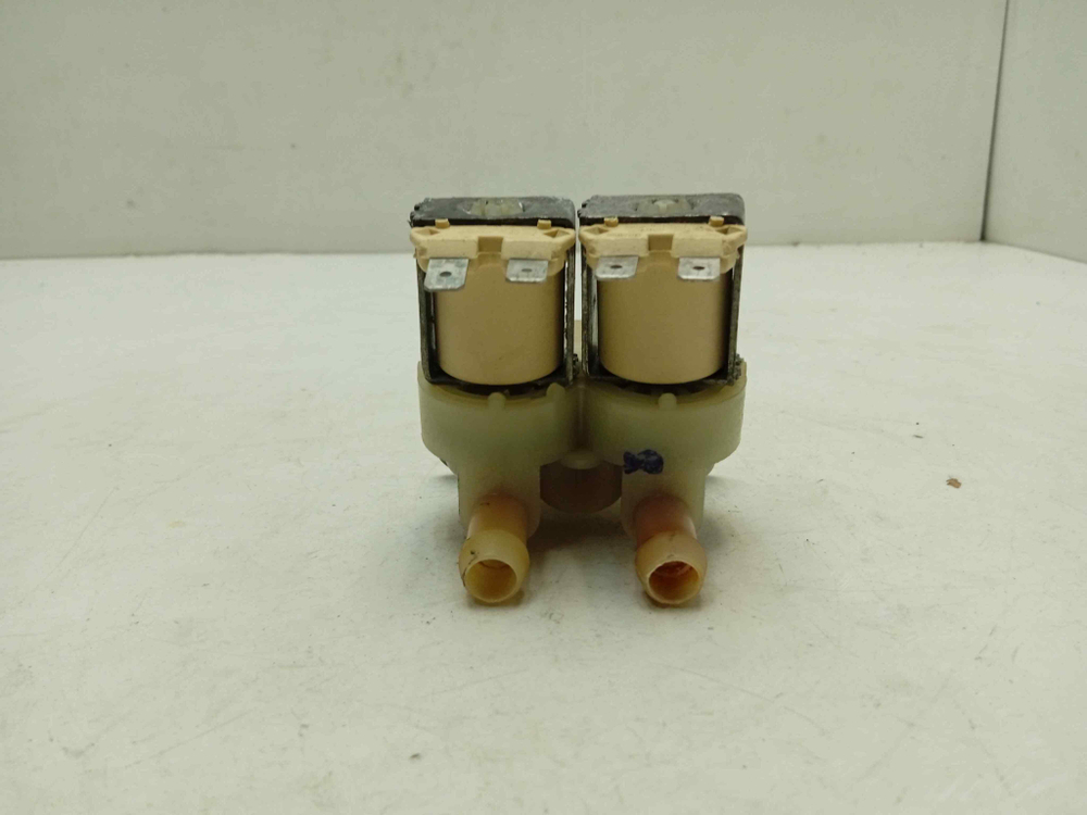 WD-80250S кт176 Клапан подачи воды для стиральной машины LG WD-80250S б/у
