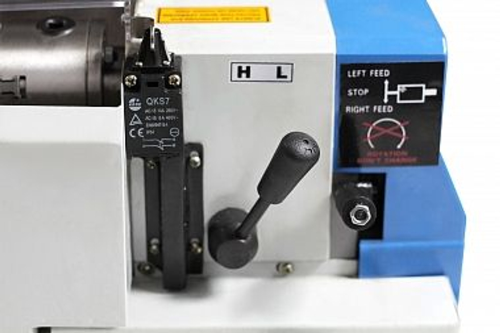 Настольный токарный станок BlackSmith TBL-18B