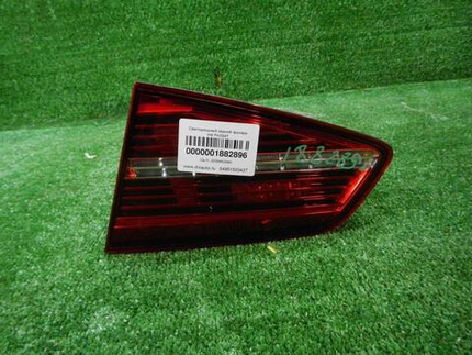 Фонарь правый внутренний VW Passat B8 (2014-2019) седан