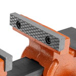 Тиски слесарные, 100 мм, поворотные, с наковальней Sparta