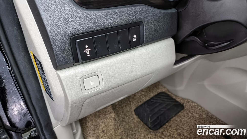 Kia The New Carnival (Sedona) 9-и местный Prestige (03.2020)