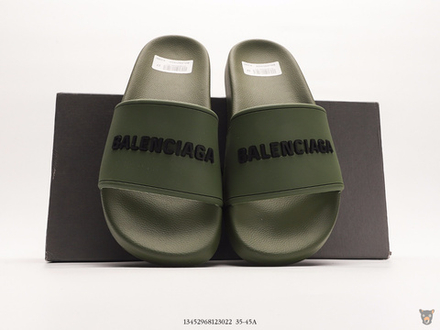 Слайдеры Balenciaga Logo Pool Slides