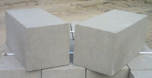 Блок фундаментный