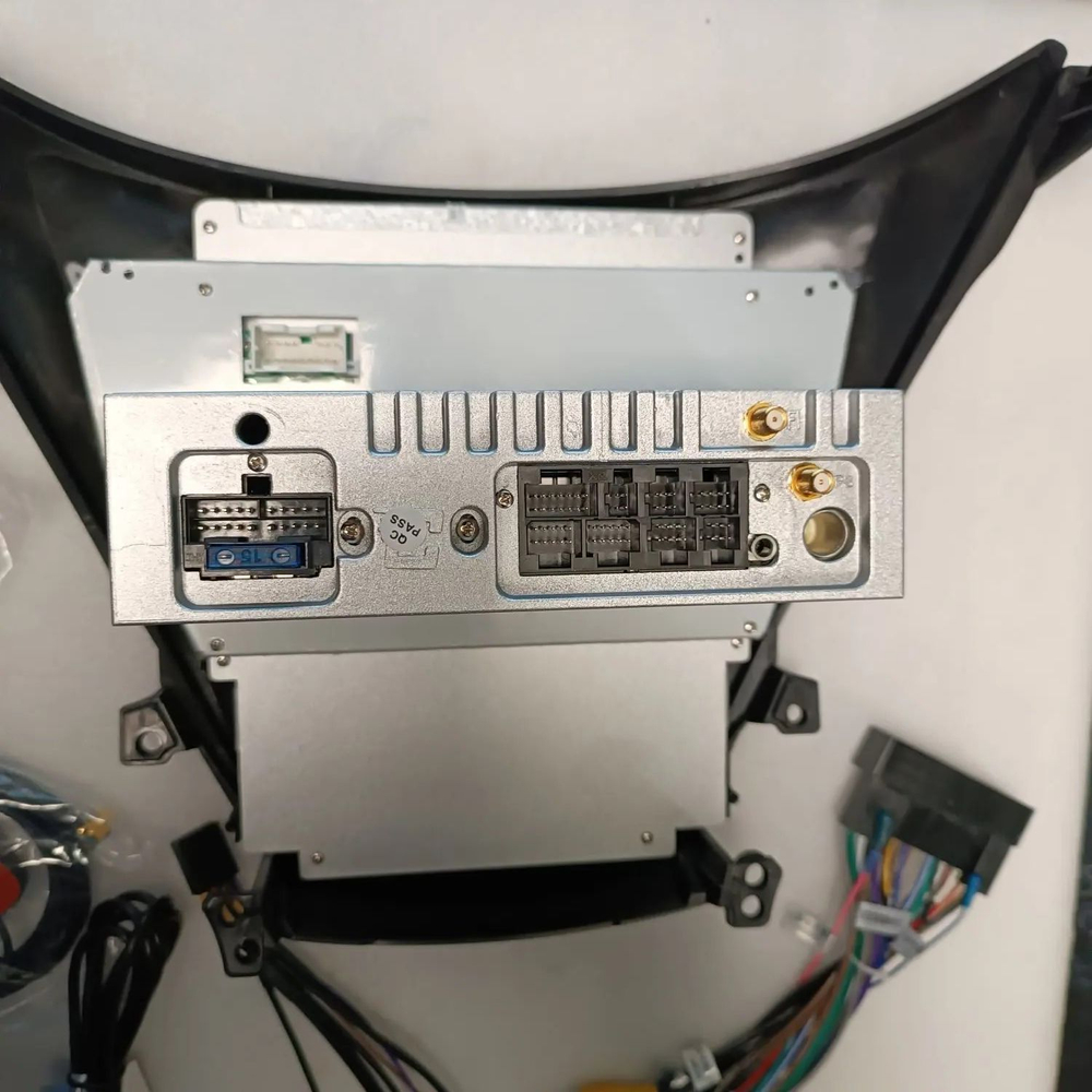 Устройство головное KB-ZF-1037