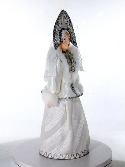 Фарфоровая кукла коллекционная Снегурочка в кокошнике. Новогодняя игрушка под ёлку ручной работы