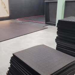 Модульное покрытие из резины Gym Premium