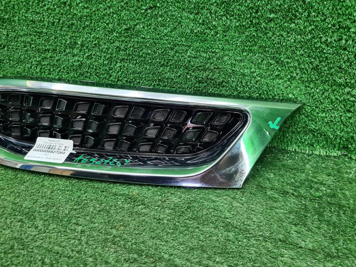 Решетка радиатора KIA Rio 4 X-Line (2017-2020)