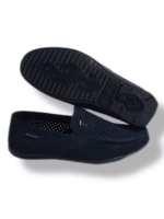 Мокасины для мальчика классические.