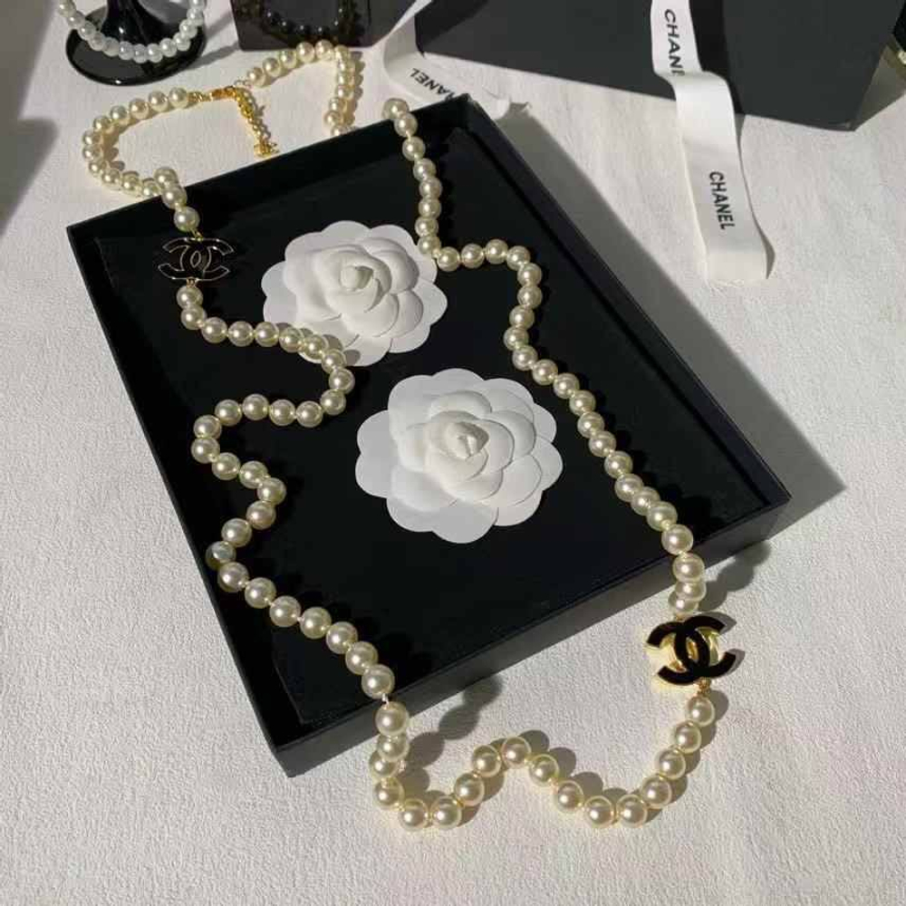 Бусы CHANEL
