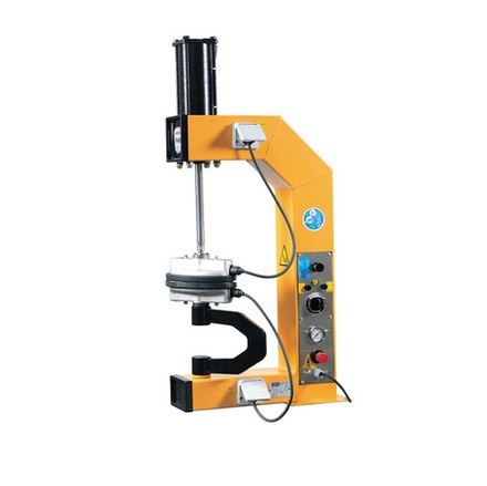 P40 Вулканизатор пневматический для ремонта камер и покрышек, 220 В, 1200 Вт, LAMCO (Италия)